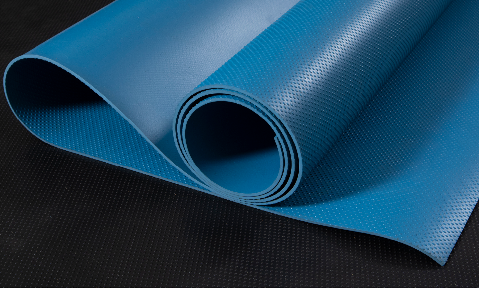 Blue Colour Insulating Mats